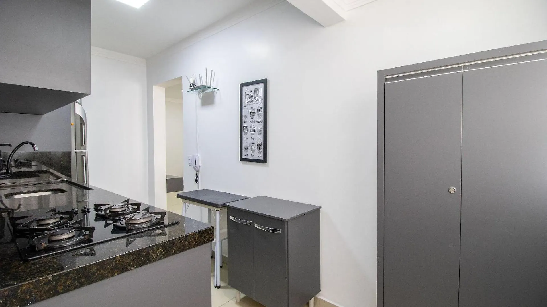 Bk34 - 2 Dorm Climatizados, Prox Calcadao, Garagem Apartment Balneario Camboriu 0*,  Brazil