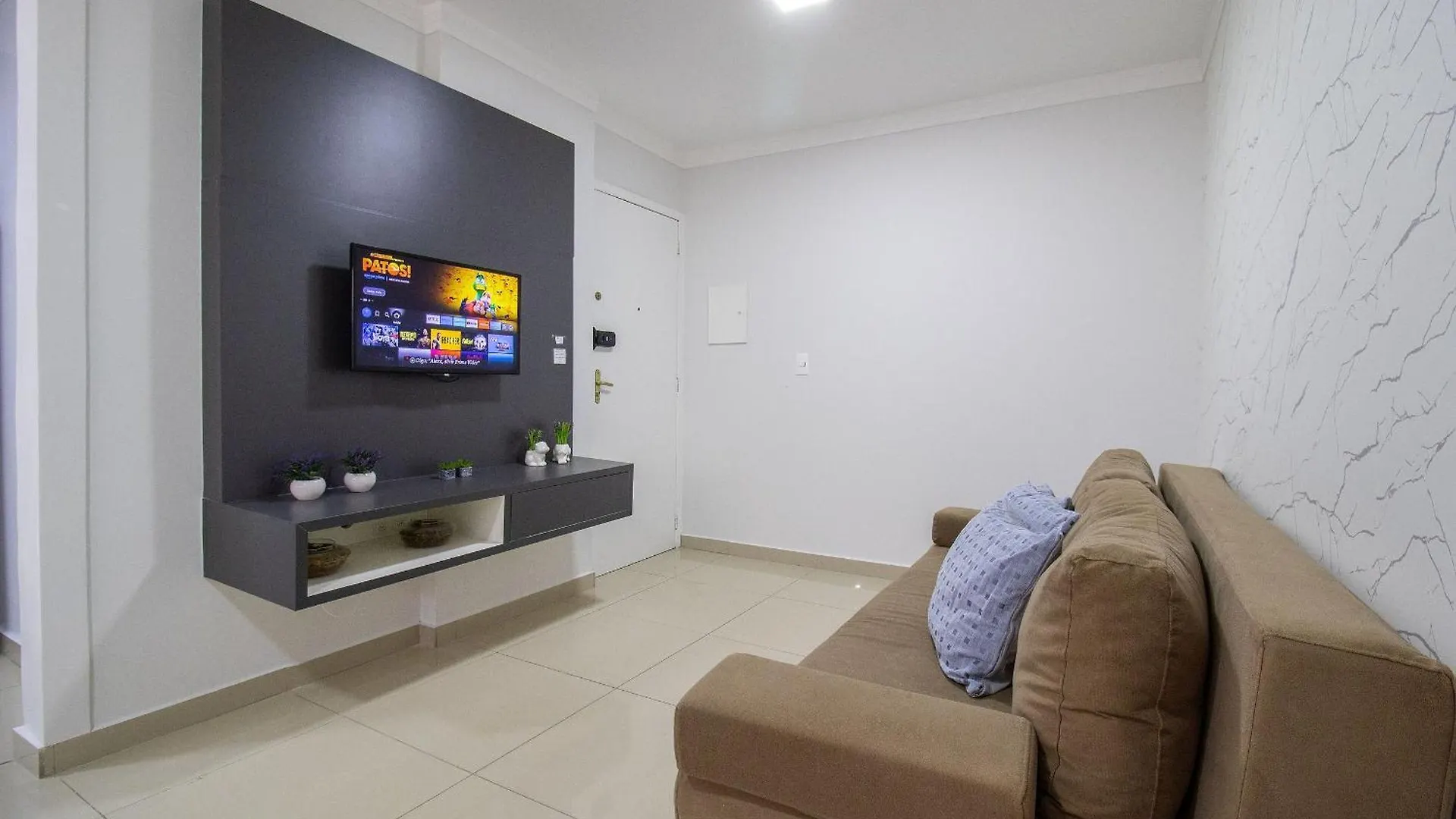 Bk34 - 2 Dorm Climatizados, Prox Calcadao, Garagem Apartment Balneario Camboriu Brazil