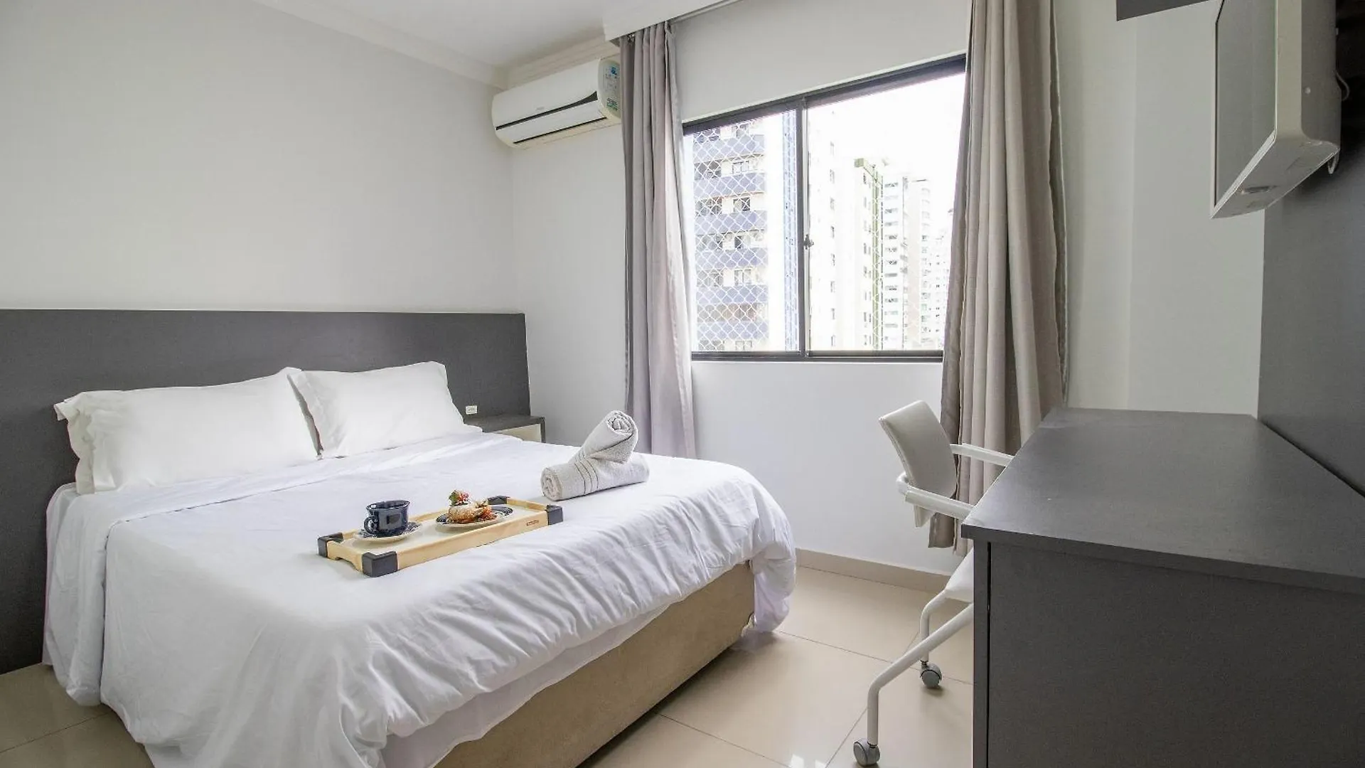 Bk34 - 2 Dorm Climatizados, Prox Calcadao, Garagem Apartment Balneario Camboriu Brazil